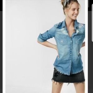 EXPRESS deconstructed boyfriend button down shirt